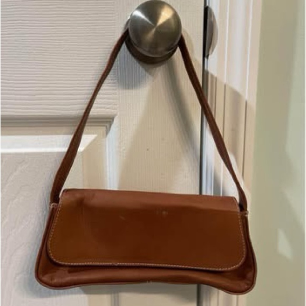 Elegant Brown Leather Shoulder Bag